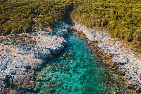 Cape Kamenjak: Cave and Safari Experience med kajak