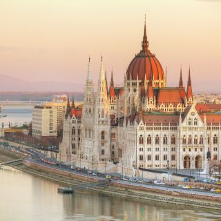 Budapest: City Introduction in-App Guide & Audio