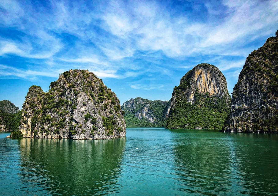 Halong Bay Day Trip - Vietnam blue waters