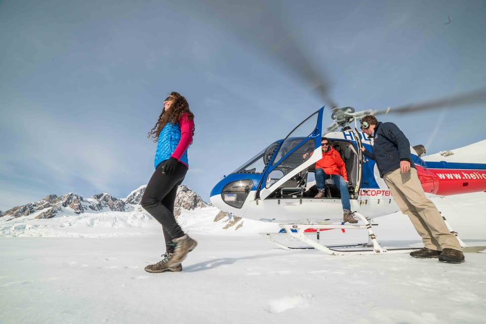 Franz Josef, Scenic Glacier Flight Tour with Snow Landing - Hizvo