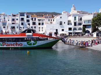 From Roses: Cap de Creus Natural Park and Cadaqués Boat Tour