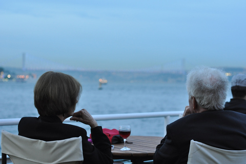 Istanbul : dîner de 3 h et spectacle de danse traditionnelle