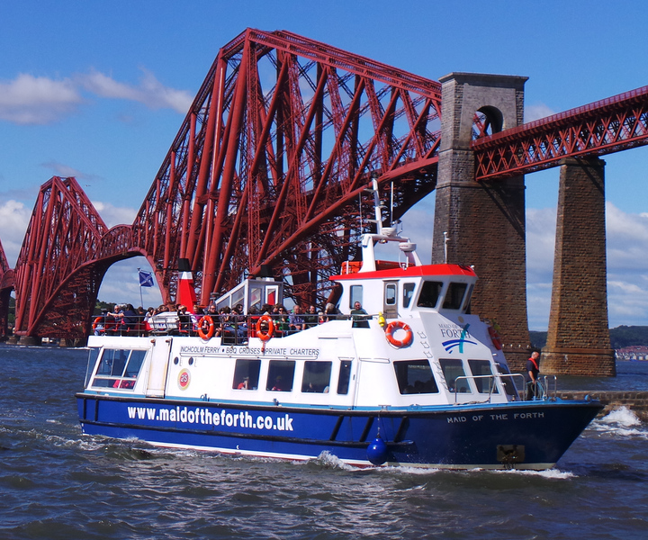 Queensferry: Sightseeing Cruise to Inchcolm Island
