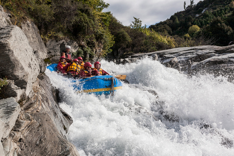 Queenstown: Shotover River Whitewater Rafting Trip