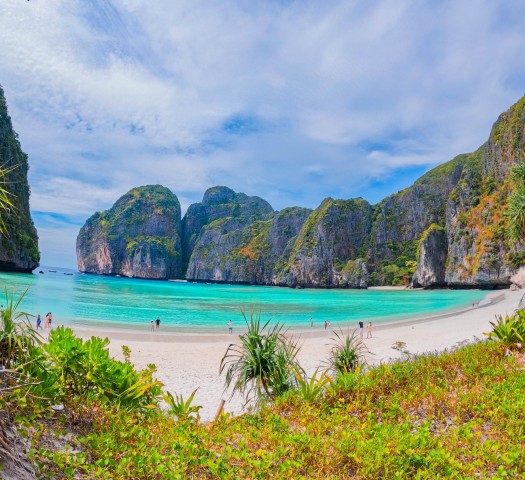 Visit Khao Lak Phi Phi & Bamboo Island Day Trip by Speedboat in Auronzo di Cadore