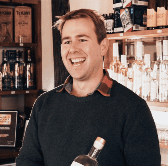 Desde Nelson paseo en helicóptero a la granja de tequila Golden Bay