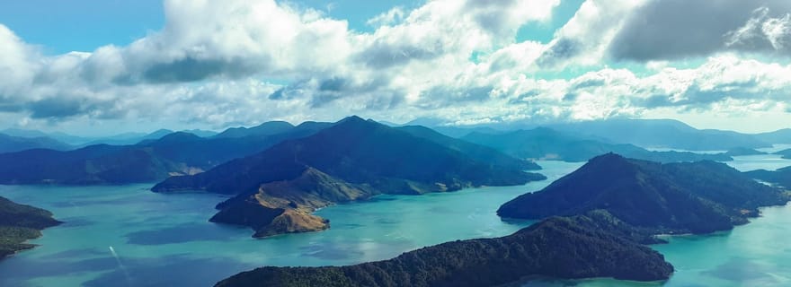 De Nelson: vol panoramique en hélicoptère de Marlborough Sounds