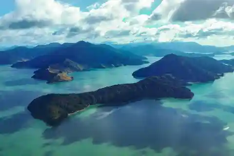 From Nelson: Marlborough Sounds Scenic Helicopter Flight
