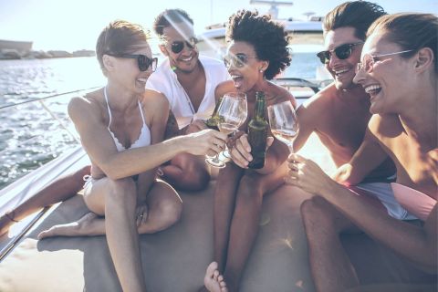San Diego: Private Superyacht Cruise for 2, 3, or 4 Hours