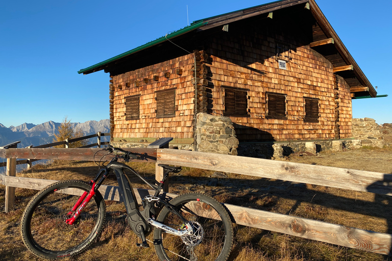 Innsbruck: Excursión a pie y en bicicleta por la montaña PatscherkofelVisita guiada privada