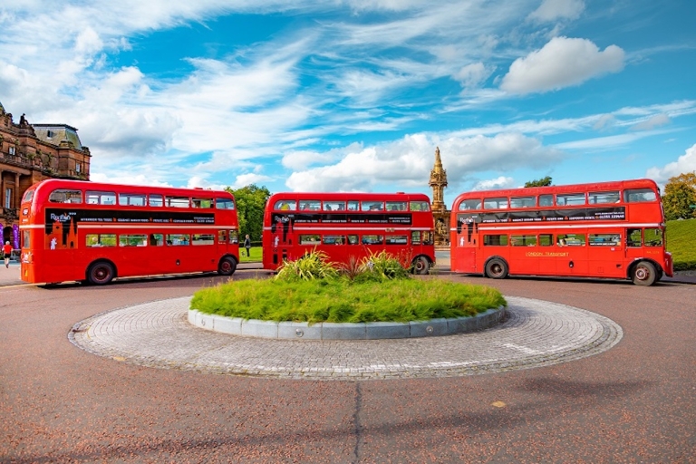 Edinburgh: Vintage Bus Tour with Afternoon Tea or Gin Traditional Afternoon Tea