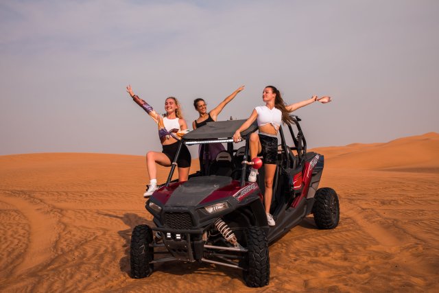 Dubai: Adventure Dune Buggy Safari, Camel Ride &amp; BBQ Dinner