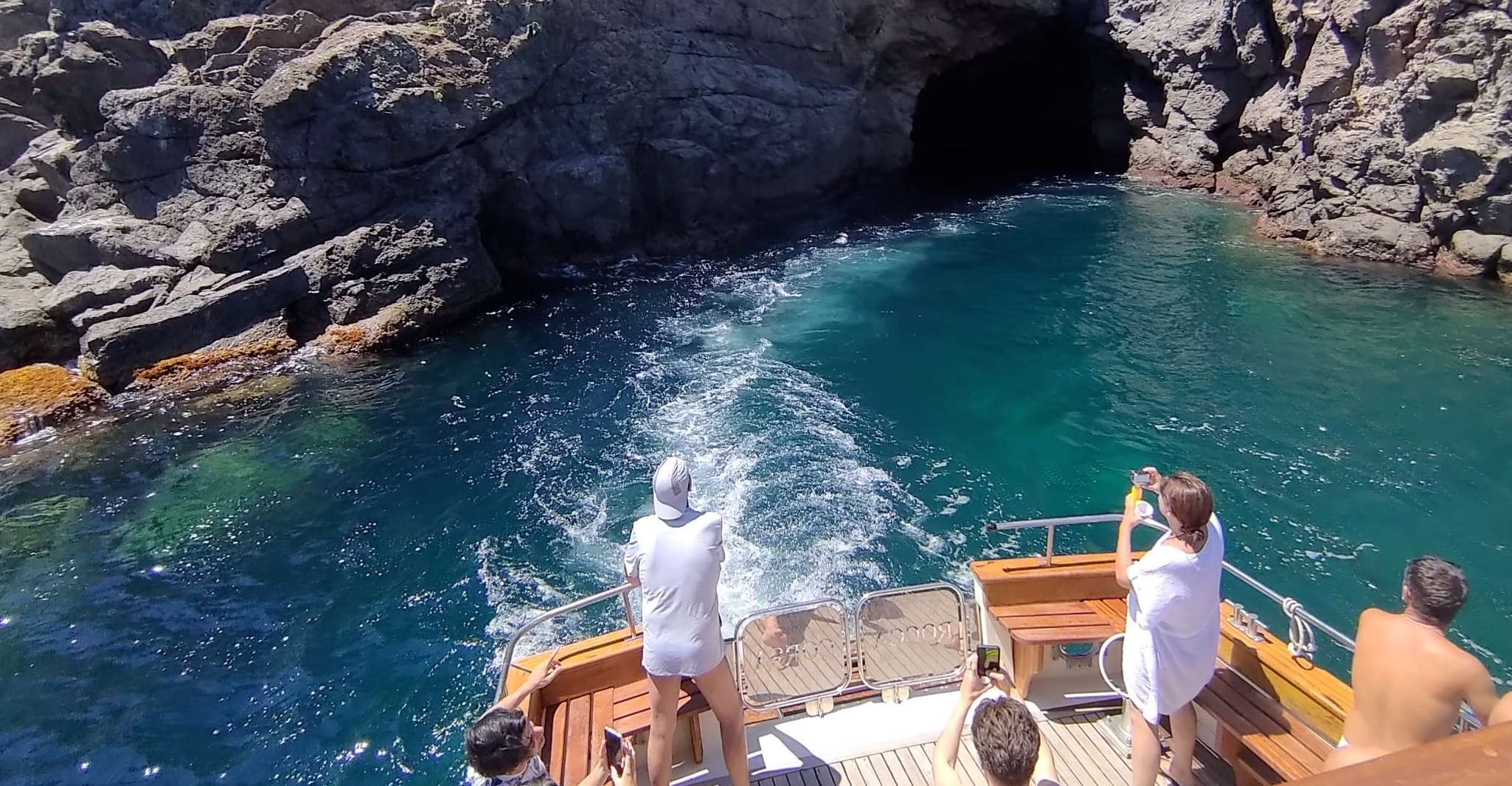 Forio, Ischia Island Boat Tour con pranzo e nuoto locali - Hizvo