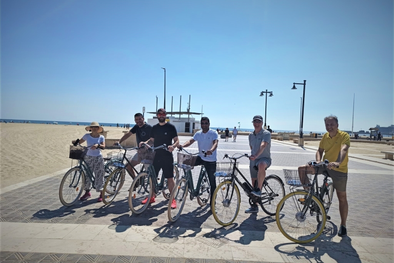 Valencia: tour guiado en bicicleta de 3 horas por la ciudad y las playas