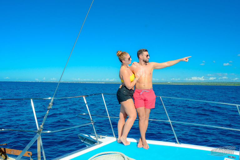 De Punta Cana: Catalina Snorkeling & Altos de Chavon Tour