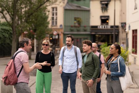 Paris: Iconic Neighborhoods Guided Walking Tour