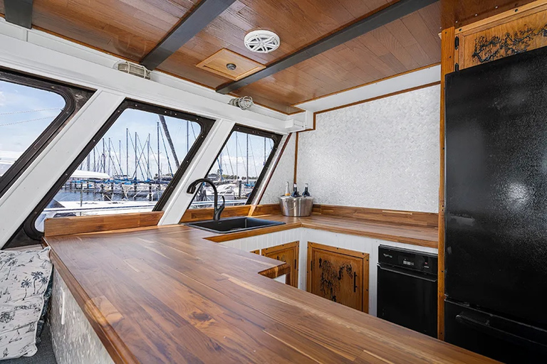 St. Petersburg, FL: 4-Hour Catamaran Cruise to Egmont Key