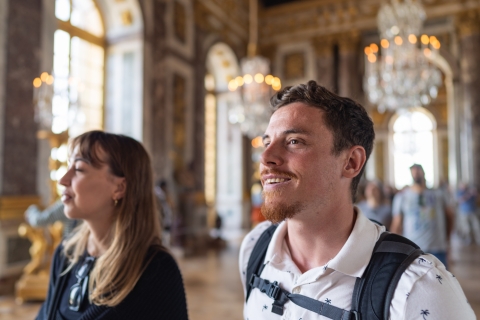 Schloss Versailles: Tour ohne Anstehen mit dem Zug ab ParisTage mit "Musikalischen Gärten"