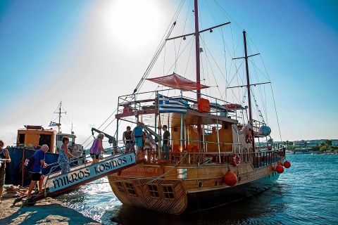From Kos: Plati, Kalymnos, and Pserimos Boat Trip w/ Snorkel