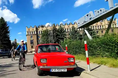 Krakow: Communism Bike Tour