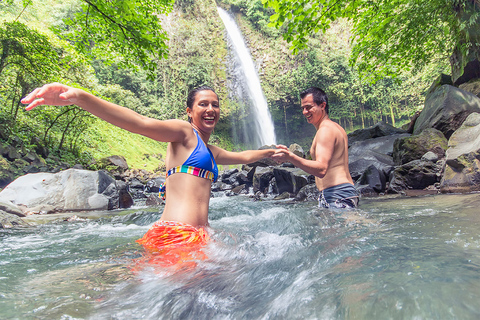 La Fortuna: wiszące mosty, wulkan Arenal i wycieczka po wodospadach