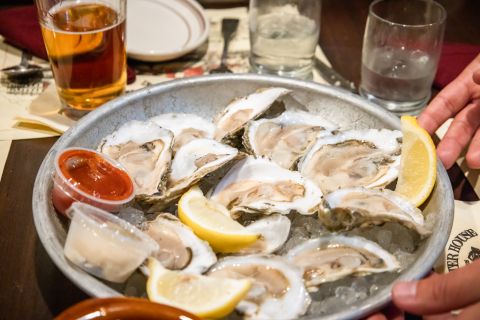 Boston: Delicious Seafood Tasting Tour