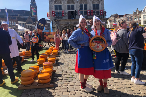 From Amsterdam: Gouda, Witches & Cheese Day Trip by Car