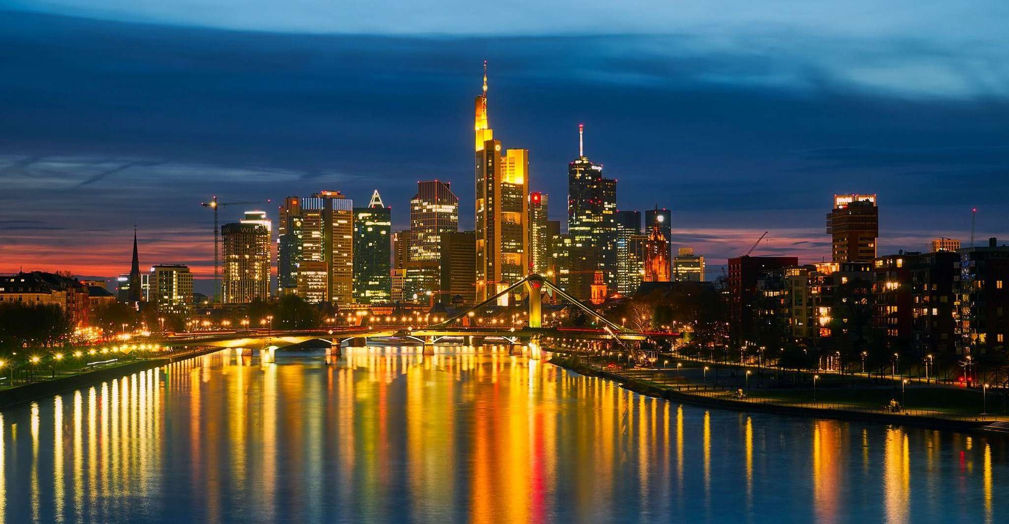Frankfurt: Private City Center Sightseeing Walking Tour