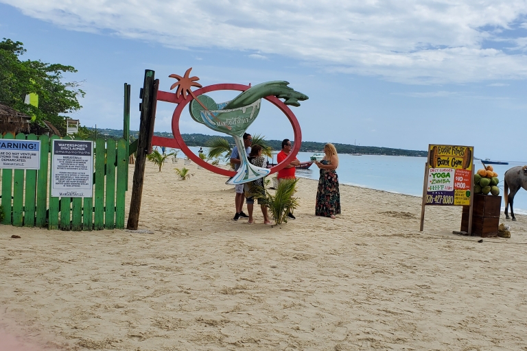 From Montego Bay: Negril Beach & Rick's Cafe Sunset Day Trip