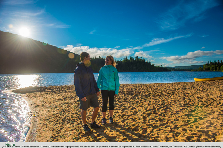 Von Montreal aus: Mont-Tremblant-Nationalpark: Tagesausflug zum Wandern