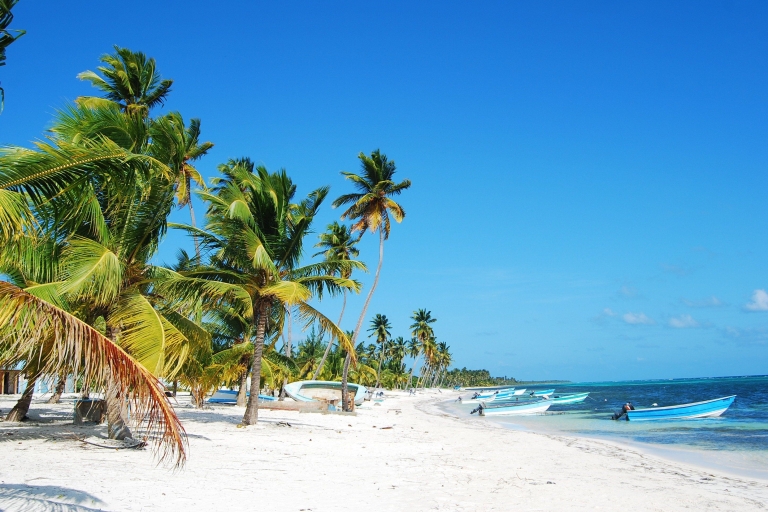 Isla Saona: Playas y Piscina Natural Crucero con AlmuerzoDesde Los Melones: Excursión de un día a la Isla Saona con almuerzo