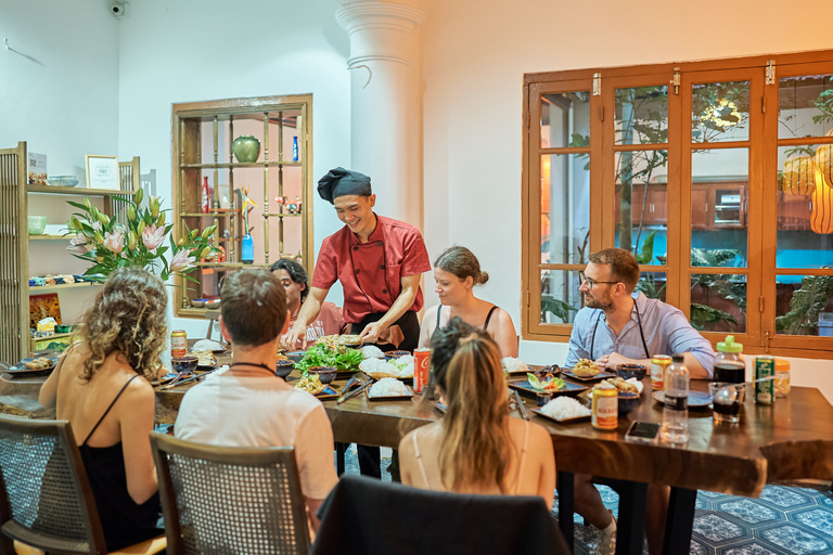 Hanoi: clase de cocina en una villa local con recorrido por el mercado