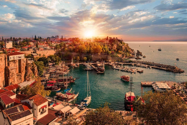 Antalya: oude stad, Duden-watervallen en kabelbaantour met lunchAntalya: vervoer vanuit Antalya, Lara, Belek, Kundu