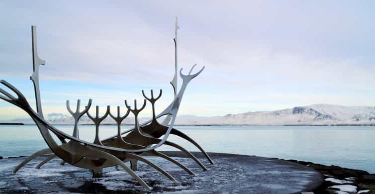 Tips and Tricks for Photographing The Sun Voyager in Reykjavik