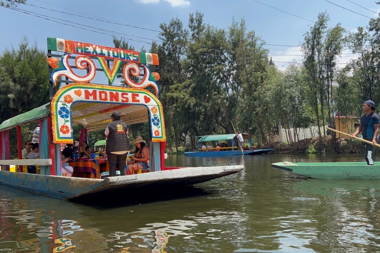 México: viaje privado a Xochimilco y Coyoacán colonial