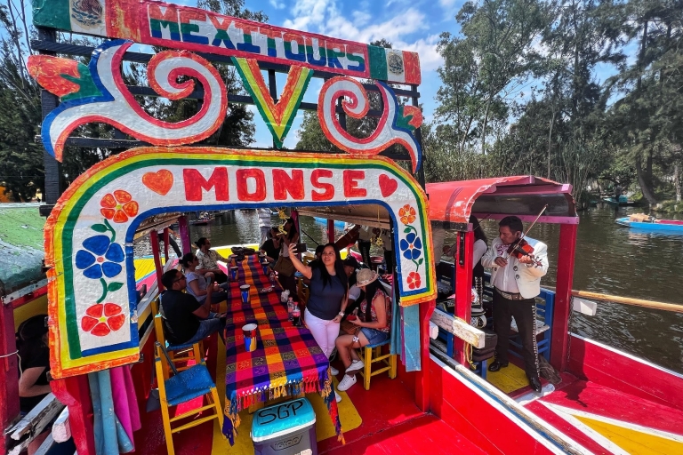 Mexiko: Privater Ausflug nach Xochimilco und in das koloniale Coyoacan