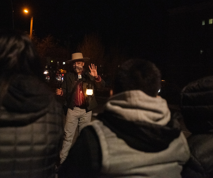 Flagstaff: Haunted Walking Tour with Guide