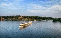 Potsdam en bote, Island Cruise - Housity
