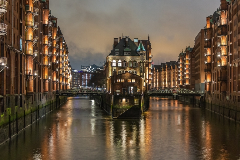 Hamburg: stadsintroductie in-app-gids en audioHamburg: 10+ hoogtepunten van de stad Zelfgeleide telefoonwandeling