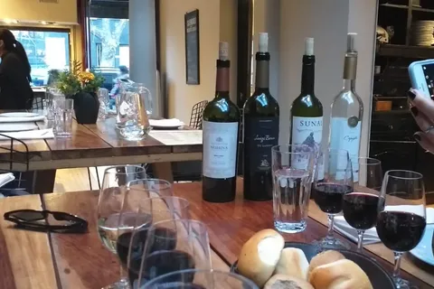 Buenos Aires: Cata de vinos y tour a pie privados por Palermo