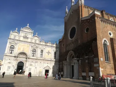 Venedig bei Nacht: Kleingruppentour mit einem erfahrenen ortskundigen Guide