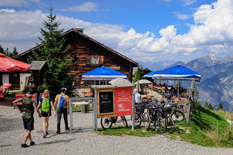Innsbruck: Top-Class Guided E-Bike Panoramic Tour Innsbruck: Premium Guided Panoramic E-Bike Tour