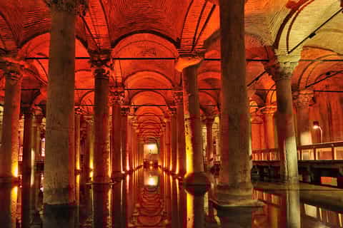 Istanbul: Basilica Cistern Tour and Skip The Line with Guide