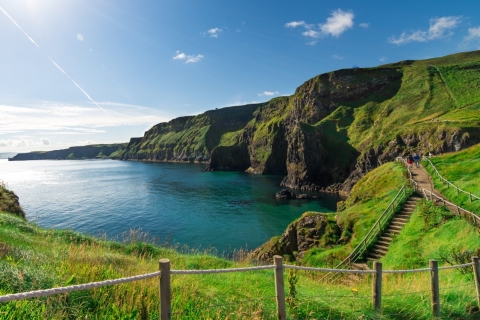Von Dublin aus: Cliffs of Moher, Kilmacduagh, und Galway TourTour auf Spanisch