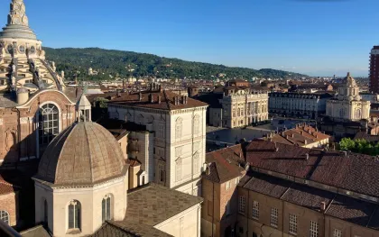 Turin: Aperitivo bei Sonnenuntergang auf dem Glockenturm der Kathedrale