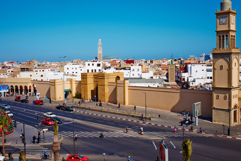 Casablanca: Layover Sightseeing Tour with Airport Transfer Layover including the Moroccan Hammam and traditional Dinner