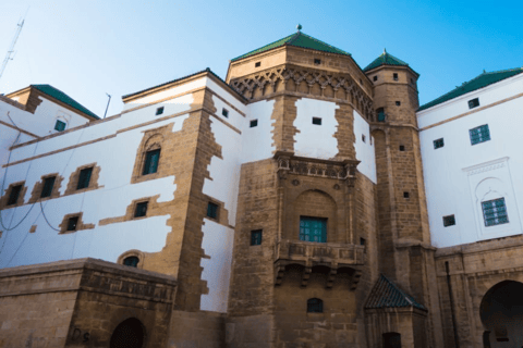 Casablanca: Layover Sightseeing Tour with Airport Transfer Layover including the Moroccan Hammam and traditional Dinner