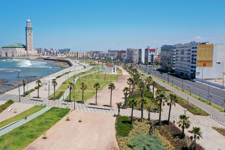 Casablanca: Layover Sightseeing Tour with Airport Transfer Layover including the Moroccan Hammam and traditional Dinner