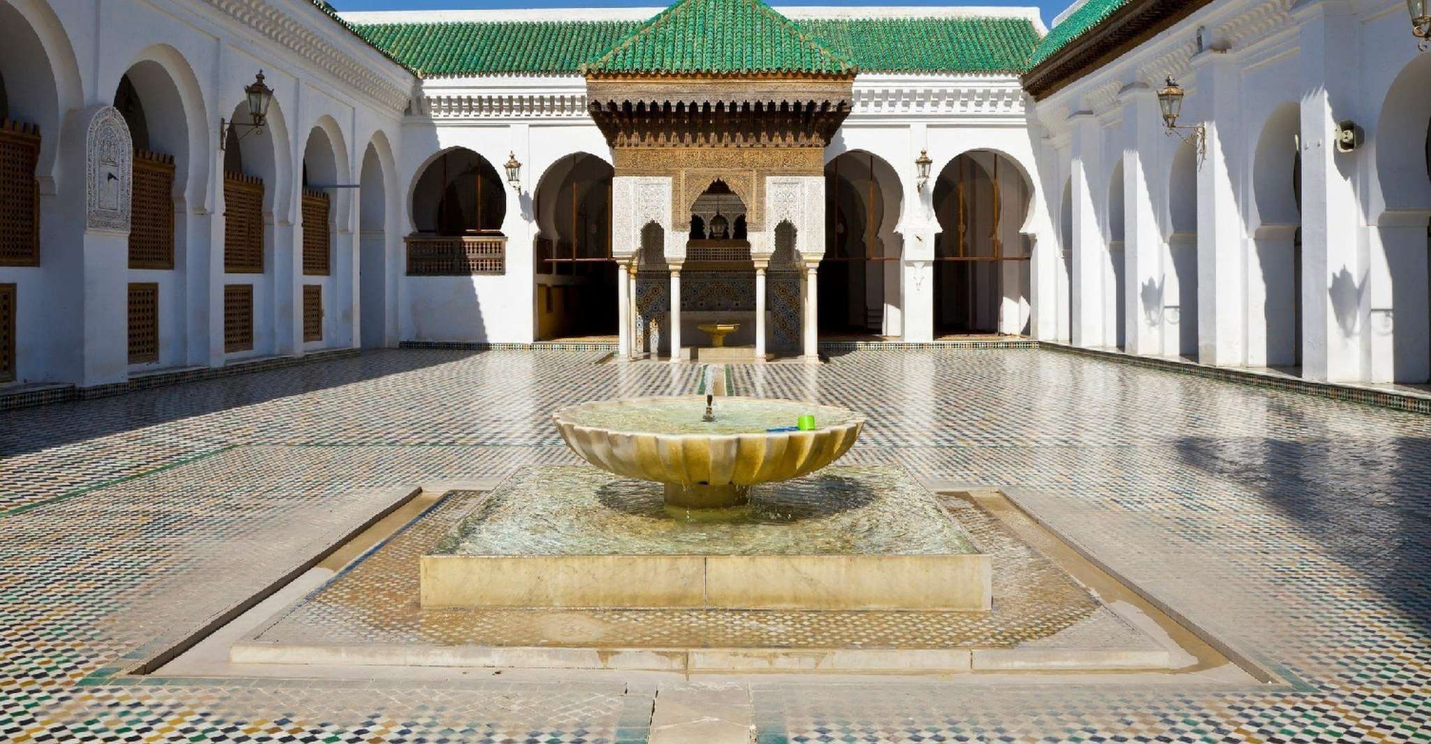 من الدار البيضاء ، جولة مصحَّف بها في فز مع الغداء - Hizvo