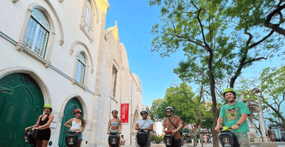 Lissabon: City Highlights Segway-Tour